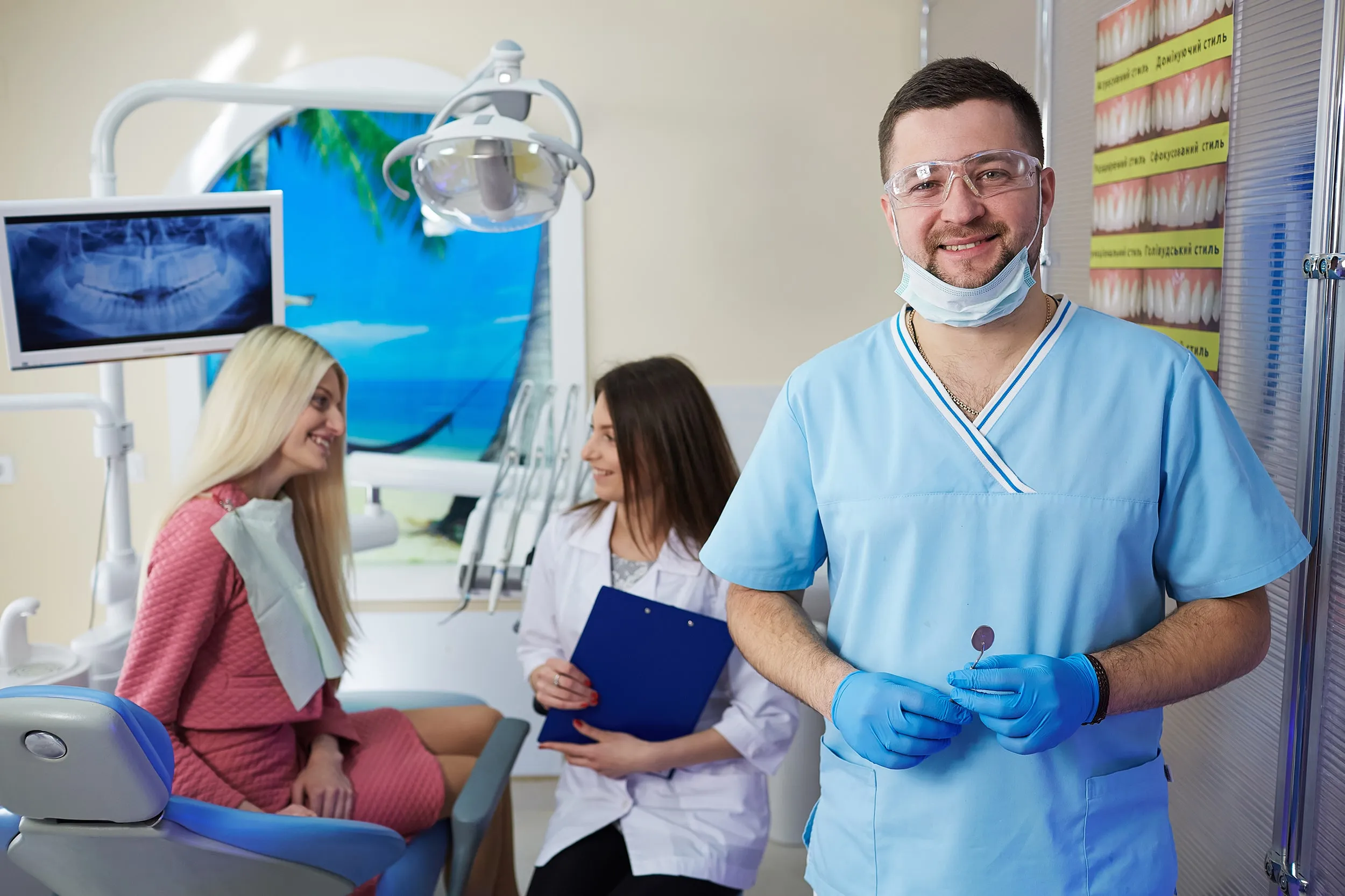 A hygiene appointment in progress